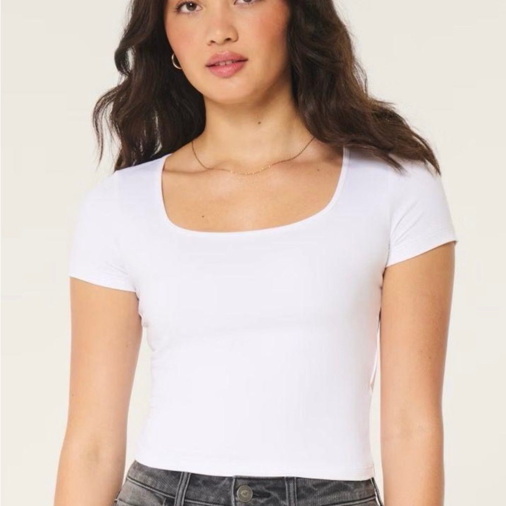Hollister White Crop Fitted Top